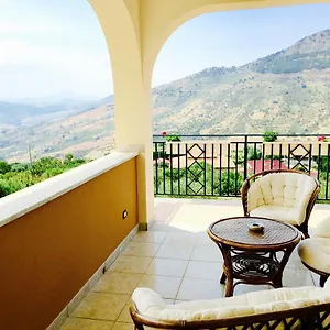 Bed & Breakfast Della Mimosa, Alia